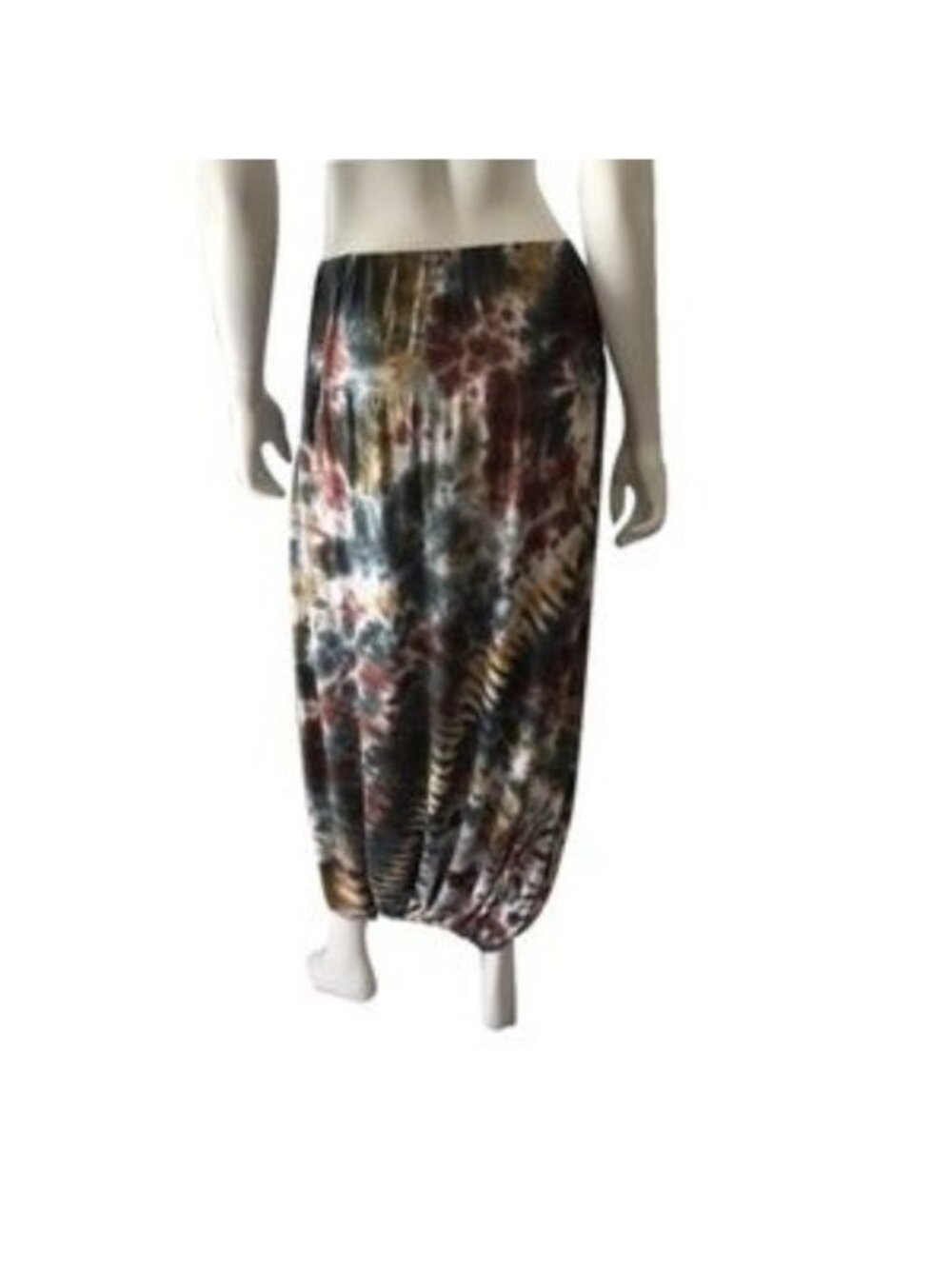 Jayli Tie-Dye Cotton Pujari Skirt - Picture 4 of 10